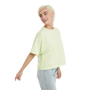 Best Quality Customized Crop <b>Tops</b> For Women's Cotton Breathable Crew Neck Streetwear Tee Custom Logo & Private Label Available - Product Image 4