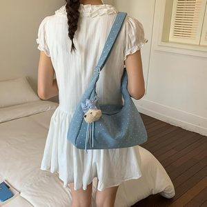 Sac à bandoulière mignon à pois en cuir avec pendentif pour femme, sac fourre-tout avec sangle réglable, style messager, pour les trajets quotidiens, le shopping et l'usage quotidien - Product Image 5