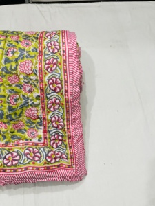 Reversible Printed <b>Quilt</b> Floral Pattern Green Pink Gray Striped Border Bohemian Style All Season Home Use Cotton Handmade - Product Image 3