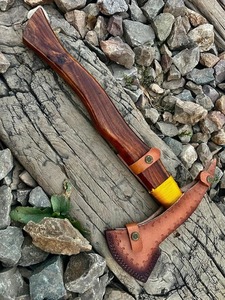 ขวานหัวแหลมพร้อมด้ามไม้และปลอกหุ้มสีเหลืองสำหรับ - Product Image 4
