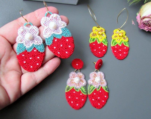 Boucles d'oreilles légères et élégantes brodées, de qualité supérieure, perlées et brodées à la main, forme ovale, par MD HANDICRAFTS - Product Image 4