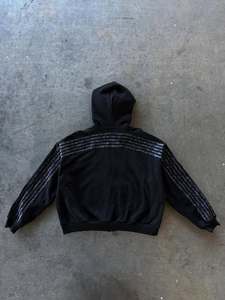 Conjunto de Sudadera con Capucha y Pantalones Deportivos Premium Personalizados con Cierre Completo, Mangas con Paneles en Contraste y Detalle de Franja Lateral, Corte Holgado - Product Image 2