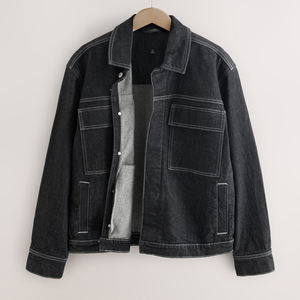 Veste en jean vintage lavé, conçue avec un tissu en coton respirant et léger de qualité supérieure, coupe classique et durable. - Product Image 5
