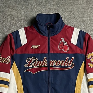 Ensemble survêtement et veste streetwear personnalisé, imprimé sérigraphié, 100% polyester, coupe oversize, fermeture éclair, surpiqûres contrastées, pour l'hiver - Product Image 4