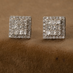 Boucles d'oreilles clous carrées modernes en or blanc 10K avec diamants ronds Princess, bijoux fins contemporains pour femme, cadeau élégant 1,31 carats au total - Product Image 1