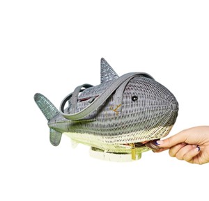 Cesta de Almacenamiento Premium de Ratán con Forma de Ballena, Hecha a Mano, Gris, con Diseño de Animal Marino, Bolso de Mimbre y Organizador de Artículos Divertidos - Product Image 3
