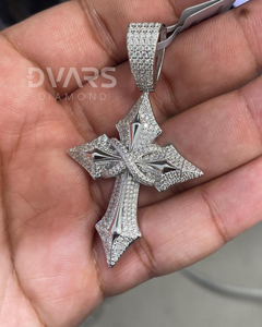 Pendentif croix en moissanite, pendentif personnalisé serti de pierres, pendentif en argent sterling 925, pendentif religieux chrétien Jésus pour femmes et hommes - Product Image 6