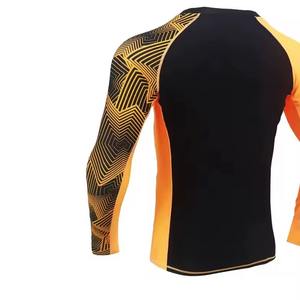 Maillot de bain de protection unisexe à manches longues, anti-UV, à compression, avec motif Spice, séchage rapide, écologique - Product Image 3
