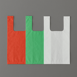 ถุงเสื้อยืดแบบมีก้นข้าง LDPE/HDPE ย่อยสลายได้ 100% พร้อมหูหิ้วแบบยาว พิมพ์ออฟเซ็ต สำหรับธุรกิจและการช้อปปิ้ง - Product Image 5