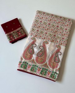Elegant Hand Dyed Kashmiri Silk Saree with Floral Jaal Weaving & Contrast Blouse - Product Image 3