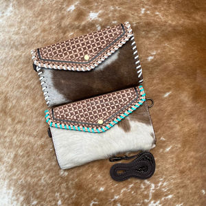 Monedero cruzado de cuero hecho a mano para mujer, monedero de piel de vaca occidental con tarjetero floral, bolso de mano para teléfono móvil para viajes - Product Image 3