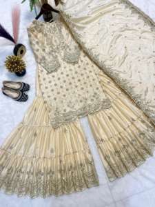 Ensemble Palazzo de Fête Raffiné, Grand Modèle, en Chinon Lourd, Style Pakistanais, avec Broderie Lourde et Sequins, Vente en Gros - Product Image 4