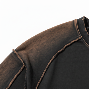 เสื้อยืดแขนสั้นสไตล์เรโทรวินเทจสำหรับผู้ชายและผู้หญิง-ผ้าฝ้าย 100% ปักลายโลโก้ด้านหน้า ทรงโอเวอร์ไซส์ เป็นมิตรกับสิ่งแวดล้อม BLACKTHORN - Product Image 2