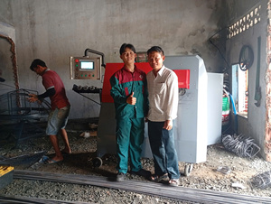 Machine de traitement automatique de fil et de barres d'acier inoxydable CNC à servomoteur haute efficacité CHIHO CH-10 avec moteur fabriqué au Vietnam - Product Image 4
