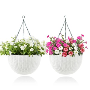 กระถางแขวนสีขาวพร้อมโซ่ ดีไซน์ทันสมัยสำหรับปลูกต้นไม้นอกบ้าน - Product Image 3