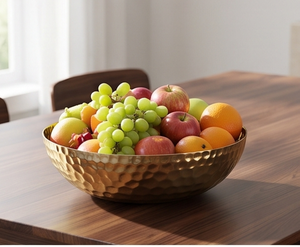Bol décoratif en métal doré martelé fait main de qualité supérieure, style glamour, idéal pour offrir et pour la table. - Product Image 6