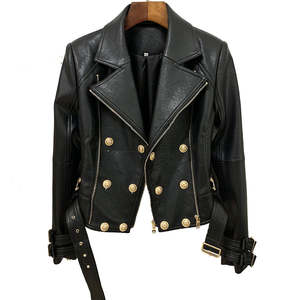 Chaquetas de cuero genuino de diseñador de lujo para mujer, estilo motero, corte ajustado, con herrajes dorados. - Product Image 3