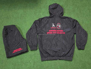 Conjunto corto cortavientos personalizado de alta calidad para hombre, conjunto de chándal de nailon cortavientos transpirable de ajuste relajado sólido para verano - Product Image 2