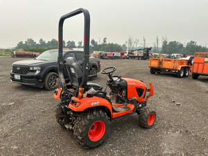 Tracteur utilitaire 4x4 BX23S non opérationnel, équipement de qualité supérieure prêt à l'exportation, approvisionnement en gros - Product Image 3