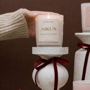 Vela Aromática Premium AIKUN con Aroma a Coco y Lima en Frasco de Vidrio, Vela de Aromaterapia de Cera de Soja Natural de Coco para Pedidos Personalizados B2B - Product Image 1