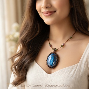 Collar Colgante de Macramé Azul Hecho a Mano con Cristal Curativo, Chapado en Platino, Estilo Boho, Cordón Ajustable, Regalo para Mujer - Product Image 2