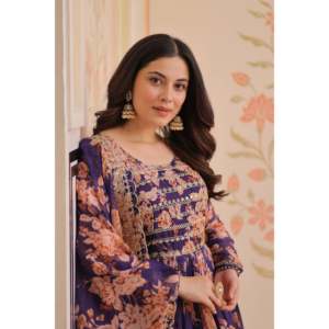 ชุดราตรีปักลายดิจิทัลพร้อมผ้าคลุมไหล่ - Product Image 2