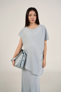 เสื้อยืดลำลองสำหรับผู้หญิง – คอกลม ทรงหลวม แขนสั้น ระบายอากาศได้ดี สไตล์มินิมอล เหมาะสำหรับใส่ทำงานและใส่ในชีวิตประจำวัน - Product Image 2