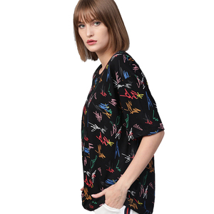 T-shirt décontracté noir à imprimé lettres pour femme, manches courtes, col rond, coupe ample, en polyester tricoté, pour toutes les saisons - Product Image 2
