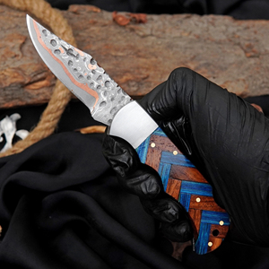 Couteau pliant portable en acier carbone fait main avec étui en cuir, design compact pour la randonnée, les voyages et les activités de plein air - Product Image 1