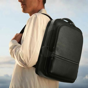 Mochilas de moda de cuero con logotipo personalizado, diseño moderno y cómodo, personalizadas a bajo precio - Product Image 4