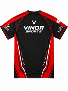 Camiseta Deportiva Vinor Negra y Roja de Manga Corta con Estampado de la Bandera de Puerto Rico por Sublimación, de Secado Rápido, Unisex para Adultos - Product Image 2