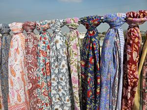 Sarong en coton imprimé à la main, jupe de plage bohème, paréo de resort, pour enterrement de vie de jeune fille, motif feuille décoratif, léger - Product Image 2