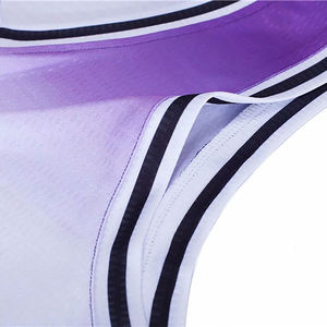 Ensemble d'uniformes de basketball à prix de gros, 100 % polyester, nouveau design, vêtements de sport imprimés - Product Image 5