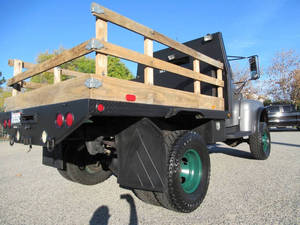 รถกระบะรุ่นเก่าปี 1948 F-550 V8 454 ยอดนิยม พร้อมส่งวันนี้ - Product Image 1