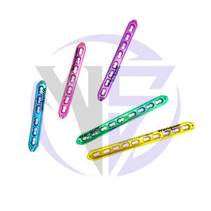 Placa Ósea Recta de Titanio de 2.7mm LCP para Cirugía Ortopédica Veterinaria, 6-10 Orificios, Reparación Ósea Animal - Product Image 5