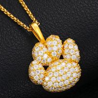 Collier pendentif patte de chien plaqué or avec moissanite sertie pour cadeau de fête