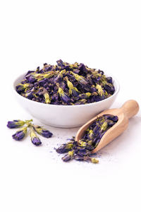 Thé aux fleurs d'indigo naturel du Vietnam, fleurs entières séchées, crée une infusion bleu profond, saveur douce pour un calme et un équilibre quotidiens. - Product Image 4