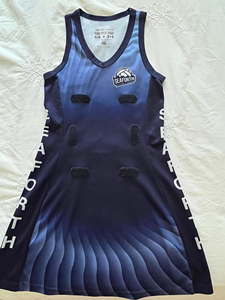 Robe de netball courte imprimée pour femmes, uniforme léger, respirant, tissu anti-humidité - Product Image 5
