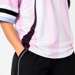เสื้อฟุตบอลอเมริกันแบบซับลิเมชั่นสำหรับผู้หญิง คุณภาพพรีเมียม สำหรับทีม ระบายอากาศได้ดี น้ำหนักเบา แห้งเร็ว แขนสั้น - Product Image 4