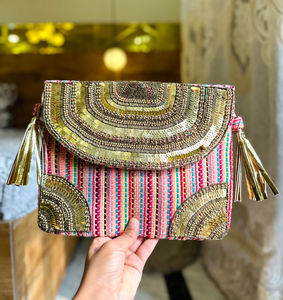 Banjara en jute bohème pour femmes et filles, sac à main de soirée durable à motif carré, en vente à bas prix - Product Image 5