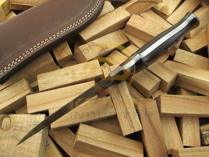 Cuchillo de Caza de Acero de Damasco, Hoja Fija de Espiga Completa, Cuchillo Skinner con Mango de Micarta y Funda de Cuero, Cuchillo para Acampar al Aire Libre - Product Image 3