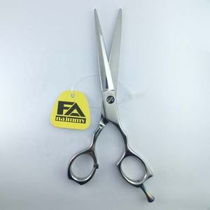 Tijeras de Barbero con Borde Biselado Afilado y Tornillo Ajustable, Acabado Satinado, Tijeras Super Cut - Product Image 3