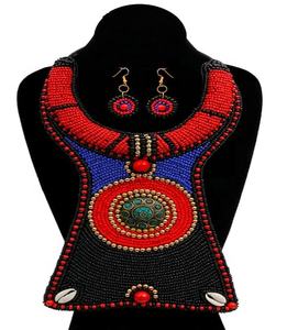 Collar bordado colorido de New Fashion Gallery, joyería con cuentas de cristal de diseñador para chicas bonitas, pendientes de mi estilo - Product Image 1