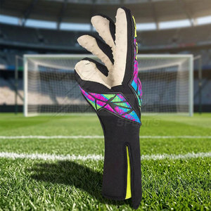 Gants de gardien de but professionnels en caoutchouc moulé, respirants et antidérapants pour les entraînements de football et les camps de formation - Product Image 6