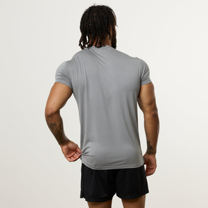 Camiseta de Manga Corta para Hombre, Corte Ajustado, Color Gris, Tejido Jersey de Secado Rápido, Cuello Redondo, Color Sólido, Estilo Casual - Product Image 2