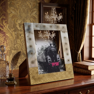 Premium Quality <b>Vintage</b> Eco-Friendly MOP Inlay Photo <b>Frame</b> Floral Handmade MDF Resin Mother Pearl <b>Picture</b> Factory Marco - Product Image 3
