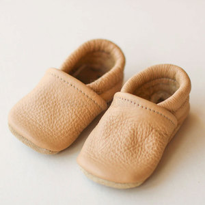 Zapatos para Bebé Hechos en Pakistán, Calzado Transpirable y Suave para Caminar, Diseño Cómodo e Informal para Uso Diario de Bebés y Niños Pequeños - Product Image 4