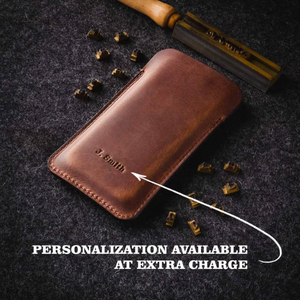 เคสหนังแท้ทำมือสำหรับ iPhone รุ่นมินิ แบบ Crazy Horse ทรงบาง พร้อมซองใส่โทรศัพท์  สามารถสลักชื่อได้  พร้อมป้องกัน RFID  รับทำโลโก้ตามสั่ง เป็นของขวัญ - Product Image 5