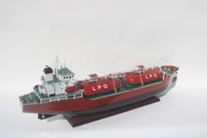 Maqueta de Barco Comercial de Madera Hecha a Mano - Réplica a Escala de Buque Cisterna de Carga, Decoración de Escritorio de Oficina, Oceanus 09 Cisterna de GLP - Product Image 4