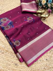 Sari en soie pure Rangoli avec une magnifique bordure tissée dorée, style Bollywood, séchage rapide, coupe classique pour femmes - Product Image 6